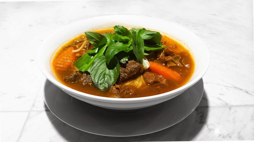 Pho Lang Van | restaurant | 958 St Clair Ave W, Toronto, ON M6E 1A1, Canada | 4166589989 OR +1 416-658-9989