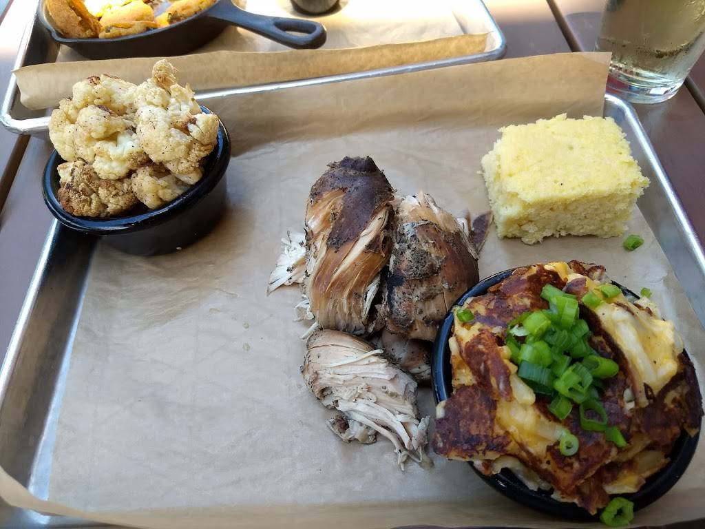 Smoked Kitchen & Tap | restaurant | 2025 Library Ave, Crozet, VA 22932, USA | 4342054881 OR +1 434-205-4881