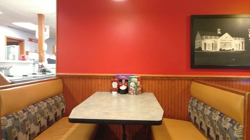 Friendlys | restaurant | 558 Aviation Rd, Queensbury, NY 12804, USA | 5187921338 OR +1 518-792-1338