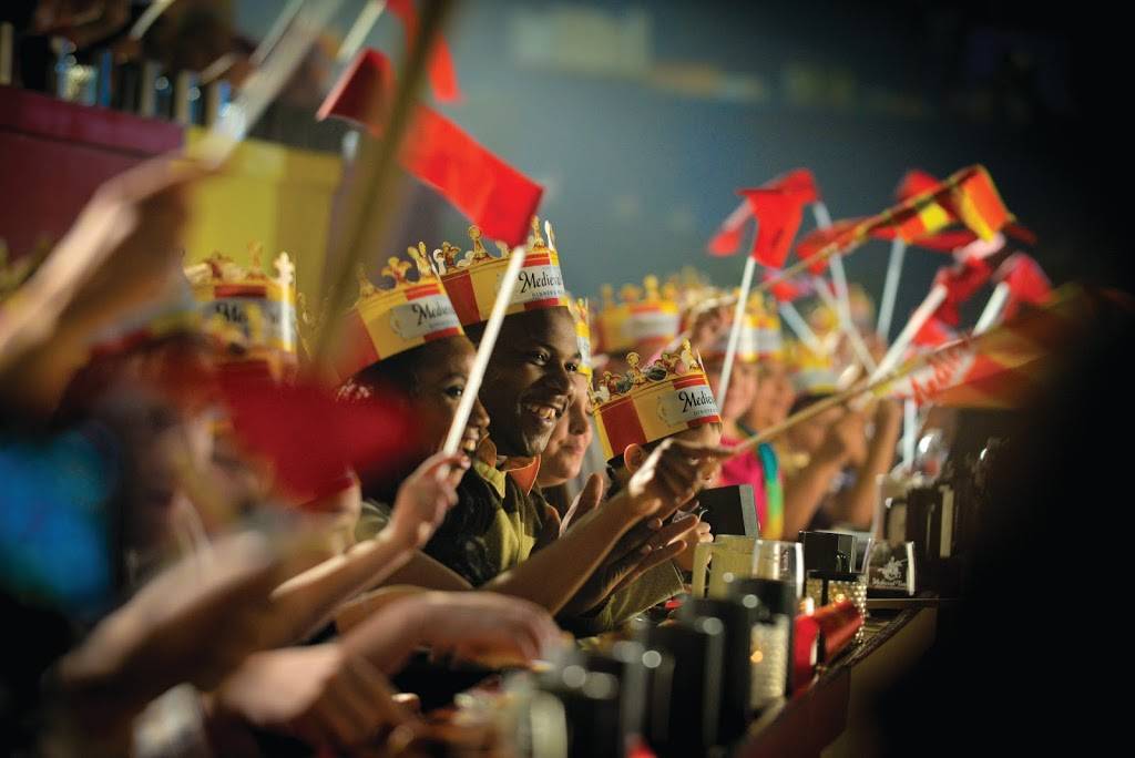 Medieval Times Dinner & Tournament | restaurant | 9051 East Vía de Ventura, Scottsdale, AZ 85258, USA | 2145967600 OR +1 214-596-7600