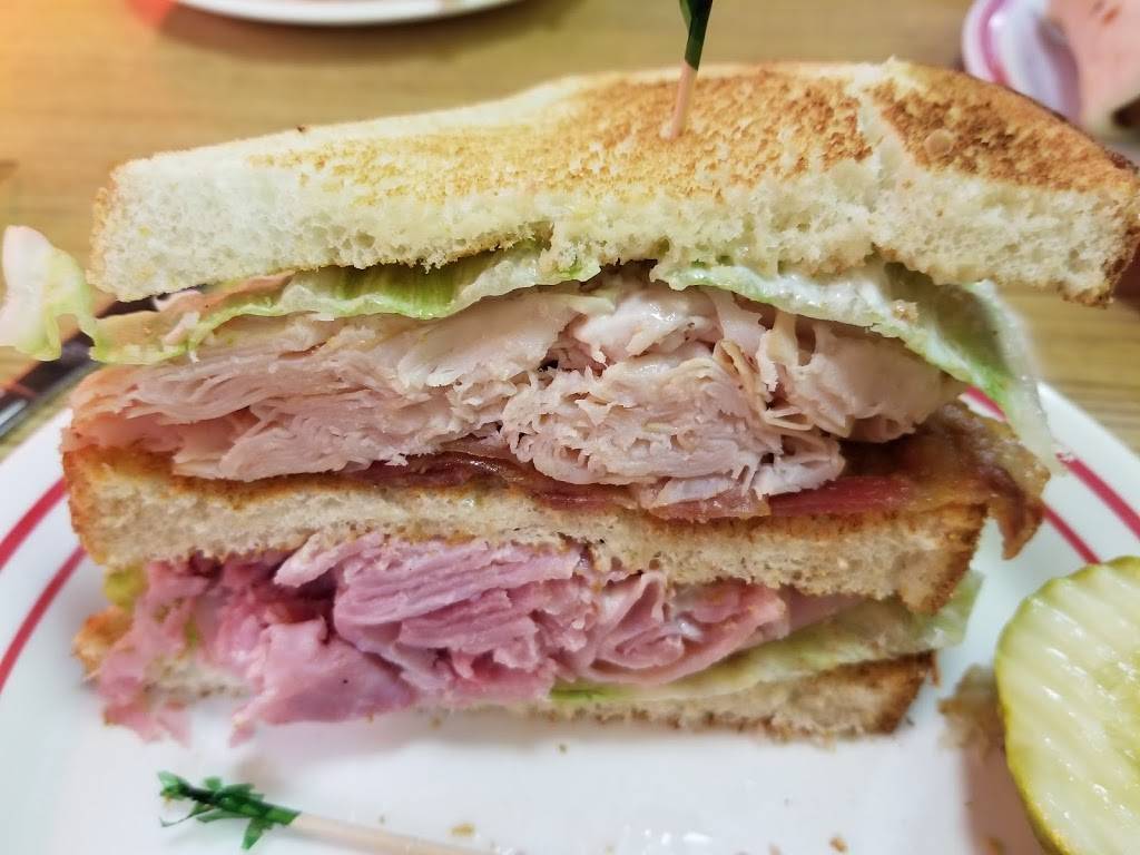 National Coney Island | restaurant | 28901 Groesbeck Hwy, Roseville, MI 48066, USA | 5867721324 OR +1 586-772-1324