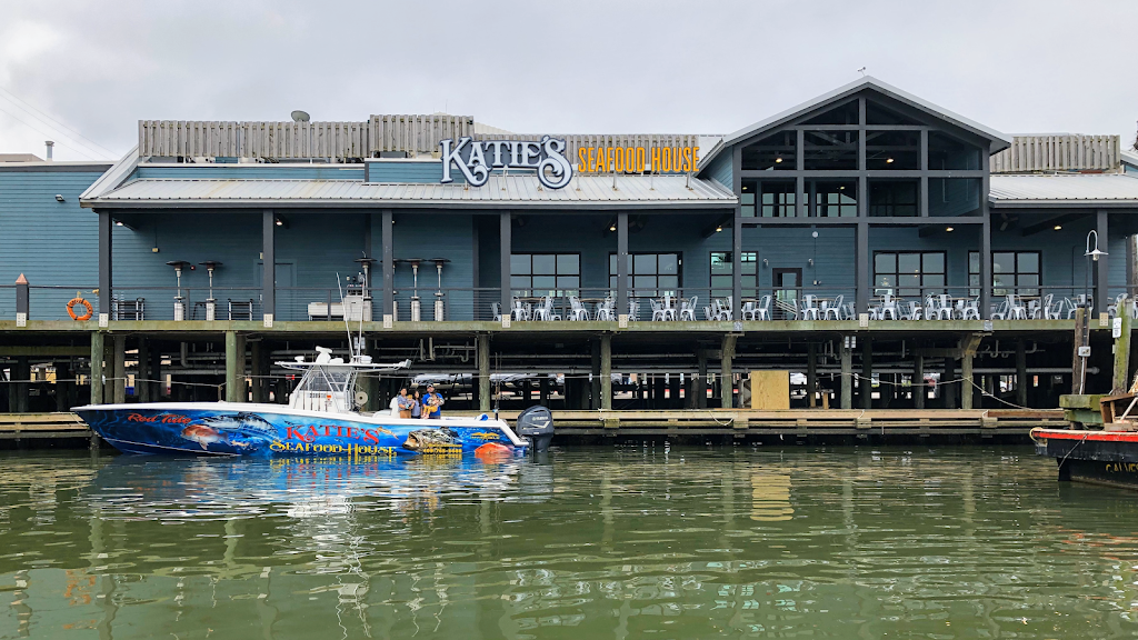 Katies Seafood House | restaurant | 2000 Wharf Rd, Galveston, TX 77550, USA | 4097655688 OR +1 409-765-5688