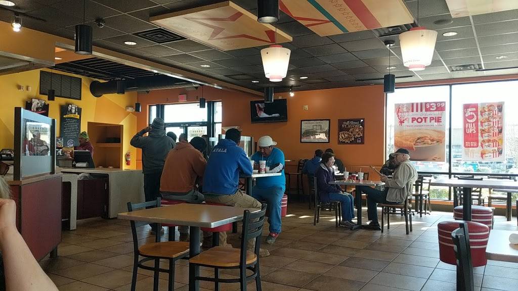 Taco Bell | meal takeaway | 7108 GB Alford Hwy, Holly Springs, NC 27540, USA | 9195573801 OR +1 919-557-3801