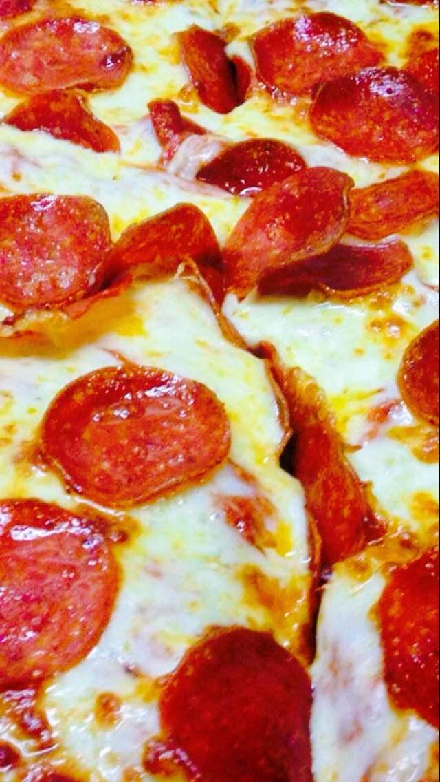 POKERS PIZZA | restaurant | 624 Morning Dr, Bakersfield, CA 93306, USA | 6613666600 OR +1 661-366-6600