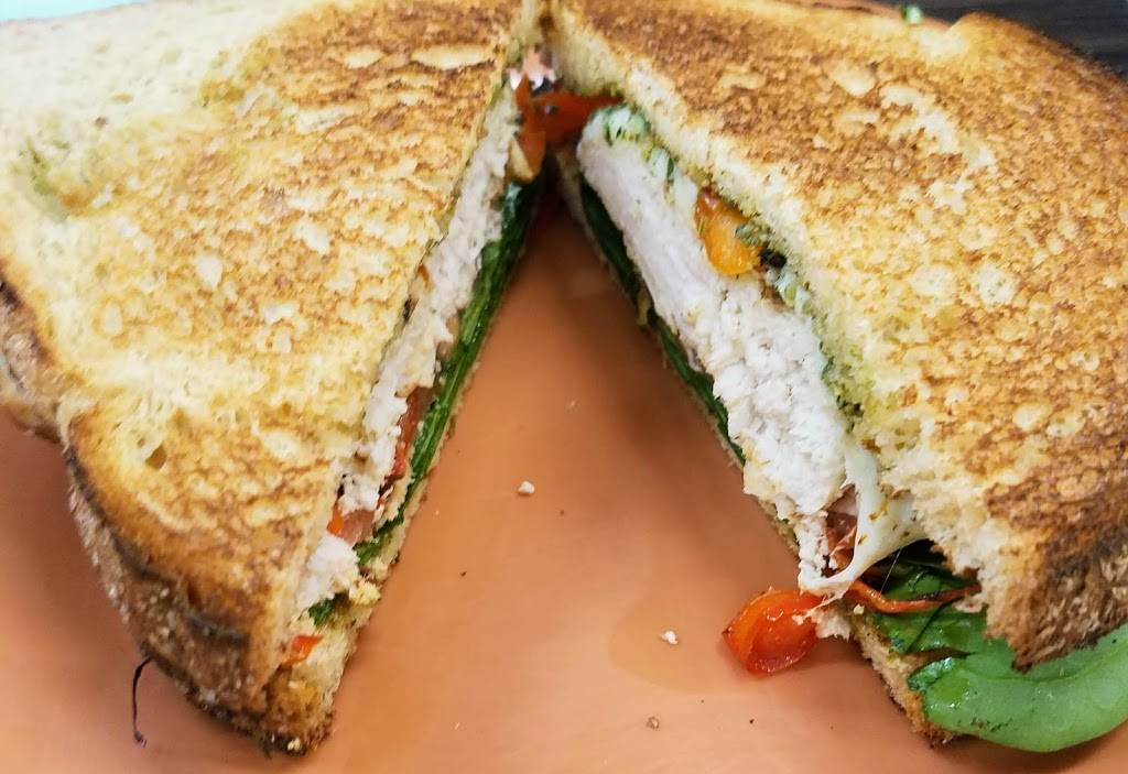 Village Cafe & Pizza | cafe | 3 Bassett Road, Berlin, MA 01503, USA | 9784150291 OR +1 978-415-0291