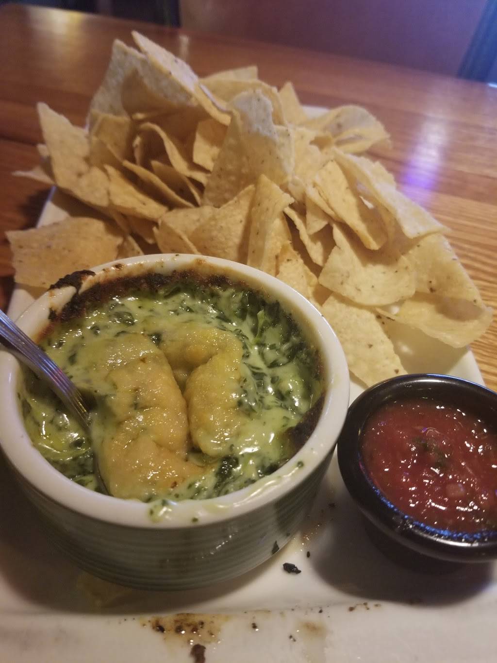 Applebees Grill + Bar | restaurant | 1900 Adams St, Mankato, MN 56001, USA | 5072168200 OR +1 507-216-8200