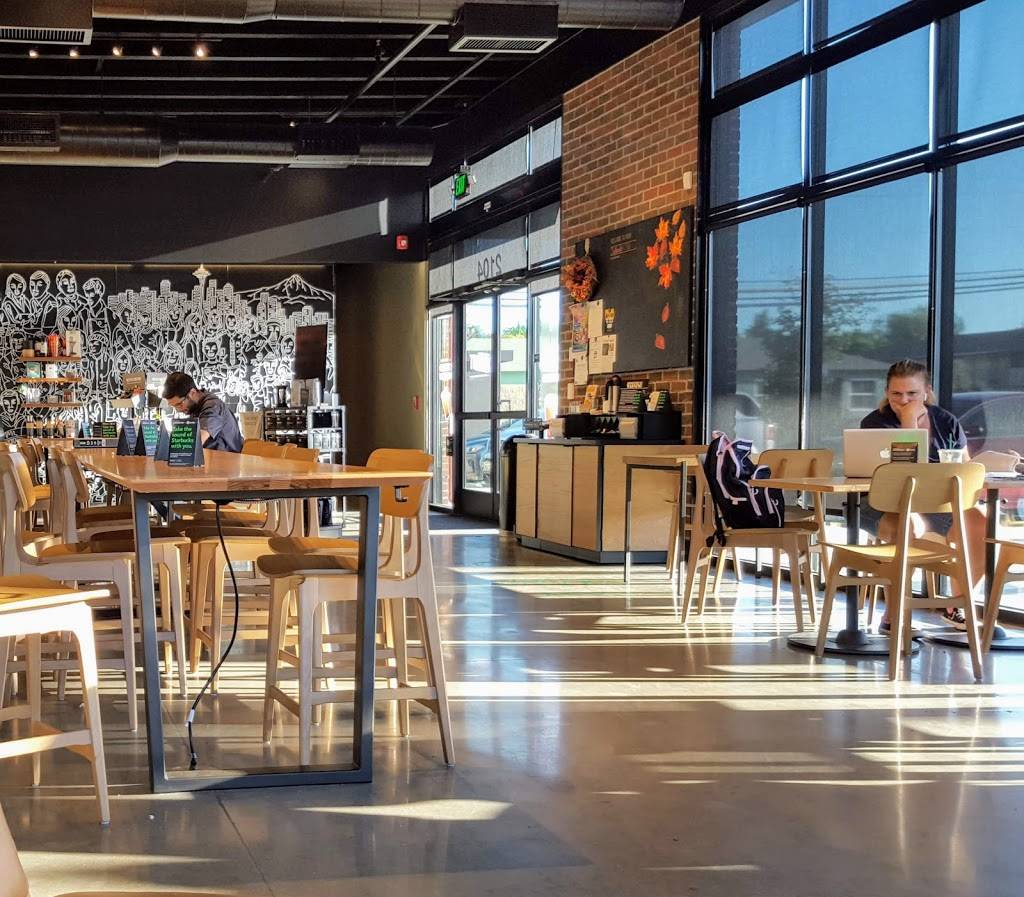 Starbucks | cafe | 2104 Sutterville Rd, Sacramento, CA 95822, USA | 9167093046 OR +1 916-709-3046