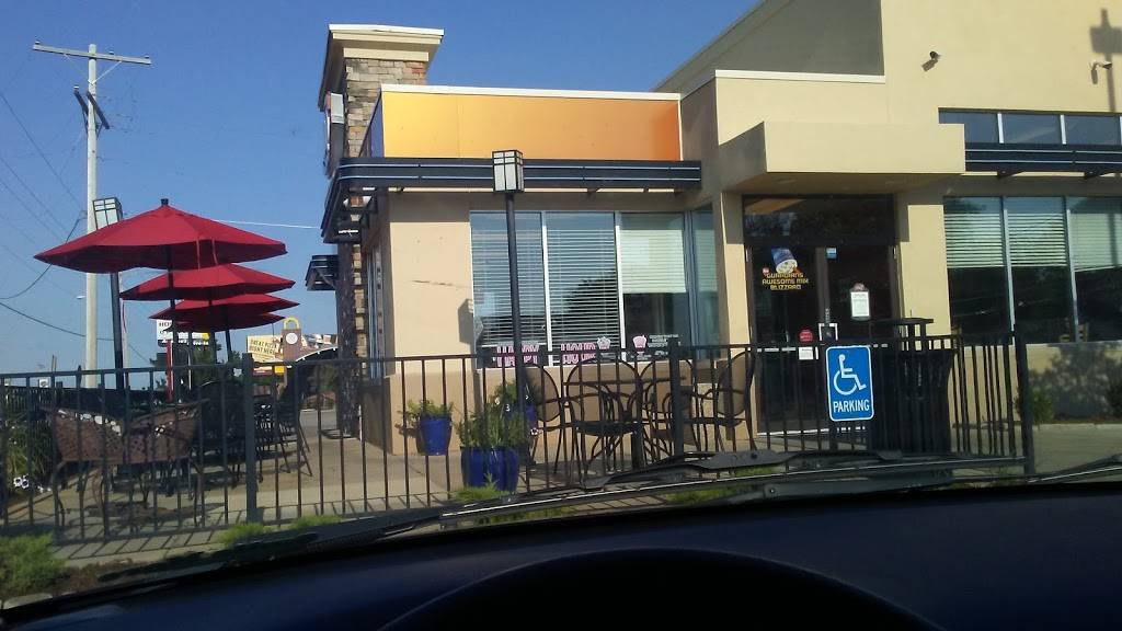 Dairy Queen Grill & Chill | restaurant | 5335 E Central Ave, Wichita, KS 67208, USA | 3166885335 OR +1 316-688-5335