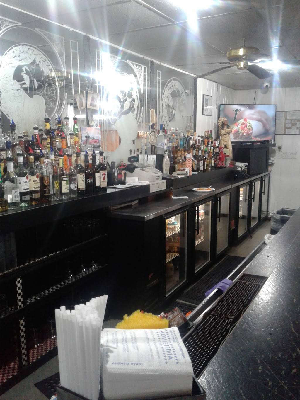 Adrians Mexican Restaurant | restaurant | 1208 Carrol St, East Chicago, IN 46312, USA | 2193975951 OR +1 219-397-5951