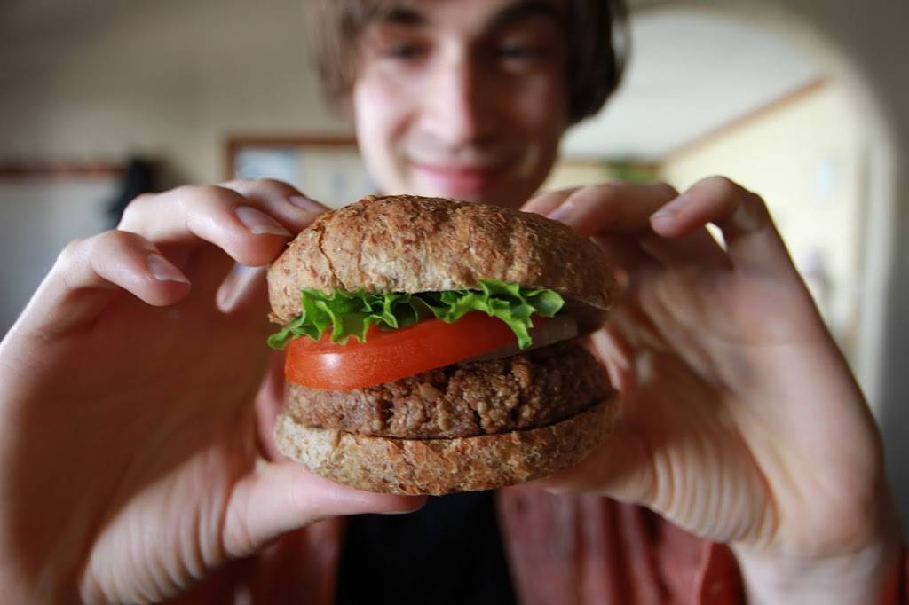 The Spot | restaurant | 110 2nd St, Hermosa Beach, CA 90254, USA | 3103762355 OR +1 310-376-2355