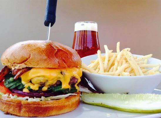 The Hub Kitchen & Taps | restaurant | 3005, 1749 Newport Blvd, Costa Mesa, CA 92627, USA | 9493565544 OR +1 949-356-5544