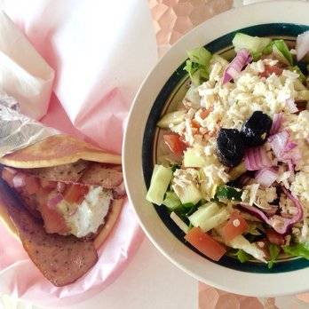 Willys Eatery | meal takeaway | 5127, 2101 E Ball Rd, Anaheim, CA 92806, USA | 7145356713 OR +1 714-535-6713