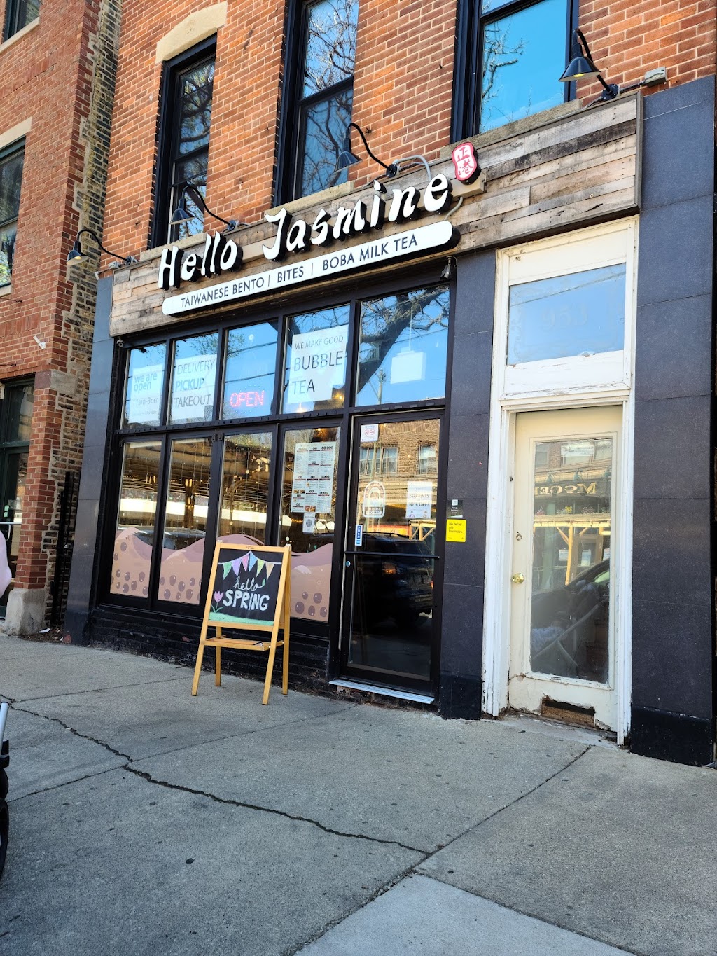 Hello Jasmine-Lincoln Park | meal takeaway | 953 W Webster Ave, Chicago, IL 60614, USA | 7736879524 OR +1 773-687-9524