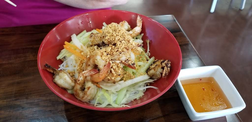 Pho & Chinese | restaurant | 12311 Nacogdoches Rd #104, San Antonio, TX 78217, USA | 2109448788 OR +1 210-944-8788