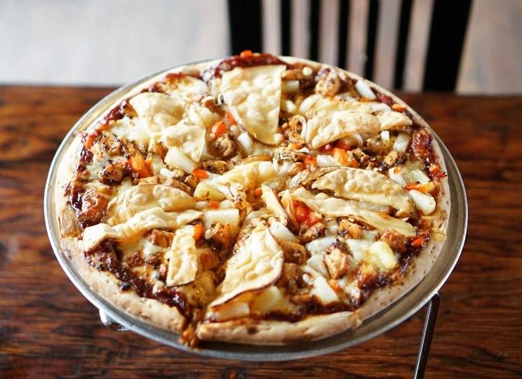 Ochentos Pizza Valle Dorado | restaurant | Av. Topacio y, Blvrd Estancia #500, Valle Dorado, 22890 Ensenada, B.C., Mexico | 016461735927 OR +52 646 173 5927