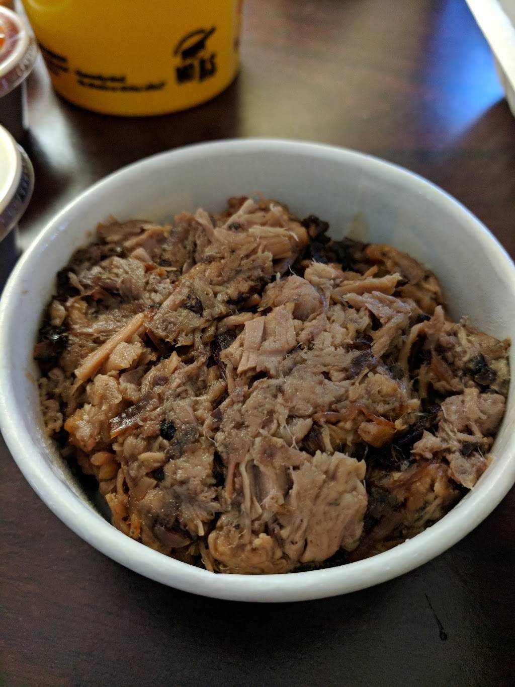 Dickeys Barbecue Pit | restaurant | 3090 Courthouse Ln Ste 100, Eagan, MN 55121, USA | 6519057725 OR +1 651-905-7725