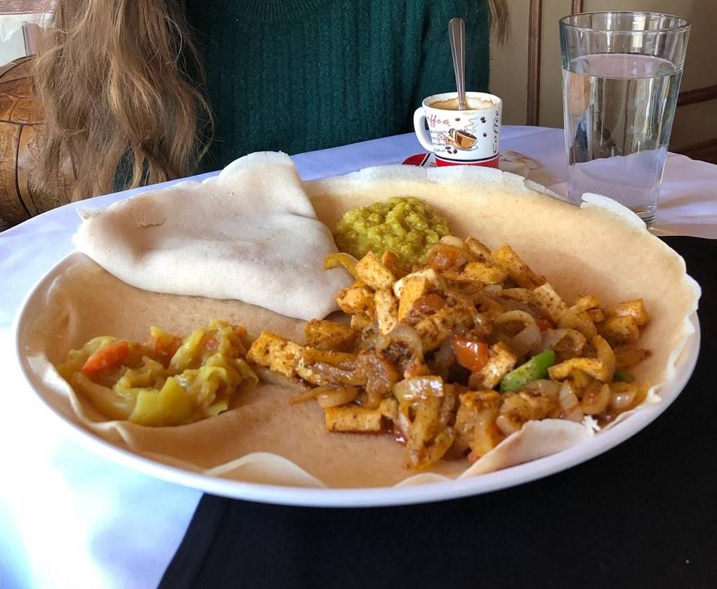 Meskerem Ethiopian Restaurant | restaurant | 3210 S Grand Blvd, St. Louis, MO 63118, USA | 3147724442 OR +1 314-772-4442
