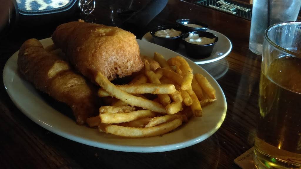 J. McCroskeys Irish Pub & Grill | restaurant | 1423 29th Ave Dr NE, Hickory, NC 28601, USA | 8288553555 OR +1 828-855-3555