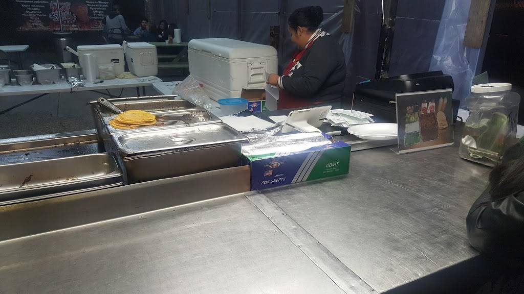 Taqueria el Sultán Rios | restaurant | 5100 E Mt Houston Rd, Houston, TX 77093, USA | 8328371982 OR +1 832-837-1982