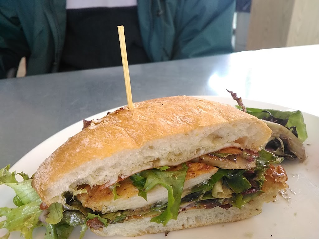 Lawsons Bakery | bakery | 15862 Monterey Hwy, Morgan Hill, CA 95037, USA | 4087794991 OR +1 408-779-4991