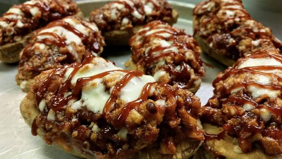 Your Place & Ours Pizza & Subs | meal delivery | 8 Elm Park, Groveland, MA 01834, USA | 9783747409 OR +1 978-374-7409