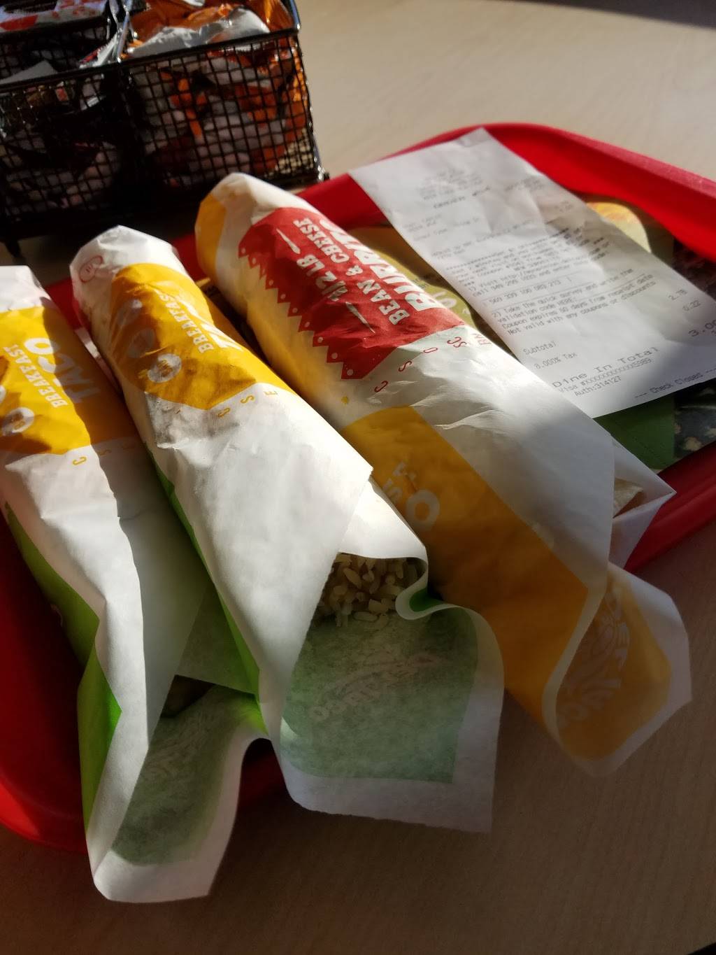 Del Taco | meal takeaway | 1270 W Valley Pkwy, Escondido, CA 92029, USA | 7604896947 OR +1 760-489-6947