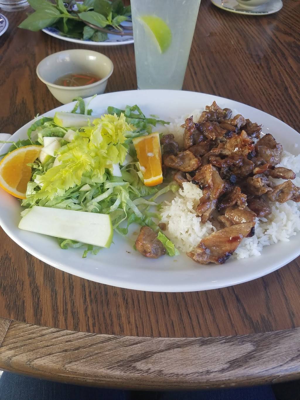 Pho 87 | restaurant | 3620 S Jones Blvd, Las Vegas, NV 89103, USA | 7022338787 OR +1 702-233-8787