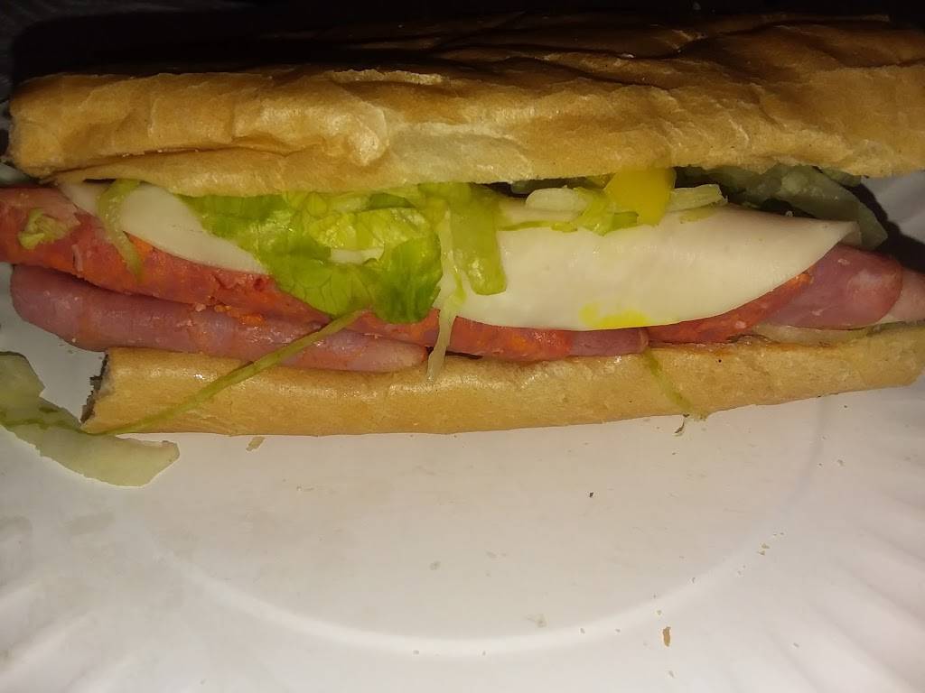 DAngelo Grilled Sandwiches | restaurant | 289 Winthrop St, Taunton, MA 02780, USA | 5088807444 OR +1 508-880-7444