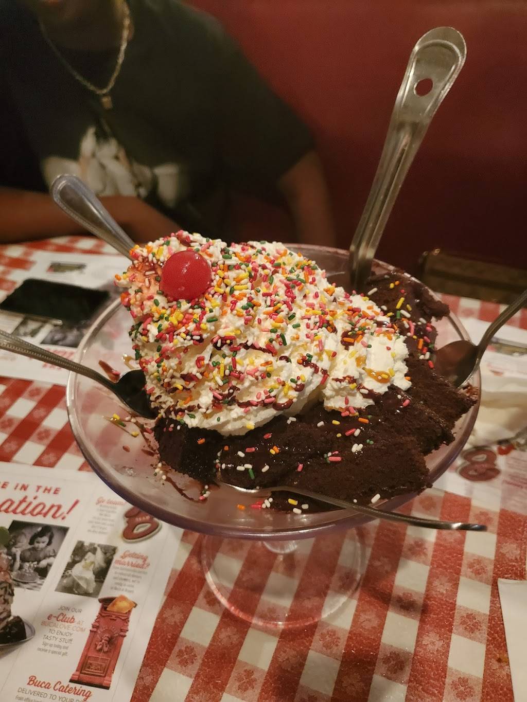 Buca di Beppo Italian Restaurant | restaurant | 3355 S University Dr, Davie, FL 33328, USA | 9545773287 OR +1 954-577-3287