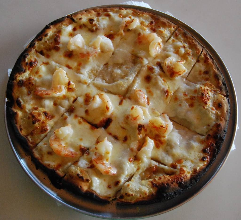 Marios Italian Sports Bar | restaurant | 2322 Lathrop Ave, Racine, WI 53405, USA | 2625540880 OR +1 262-554-0880