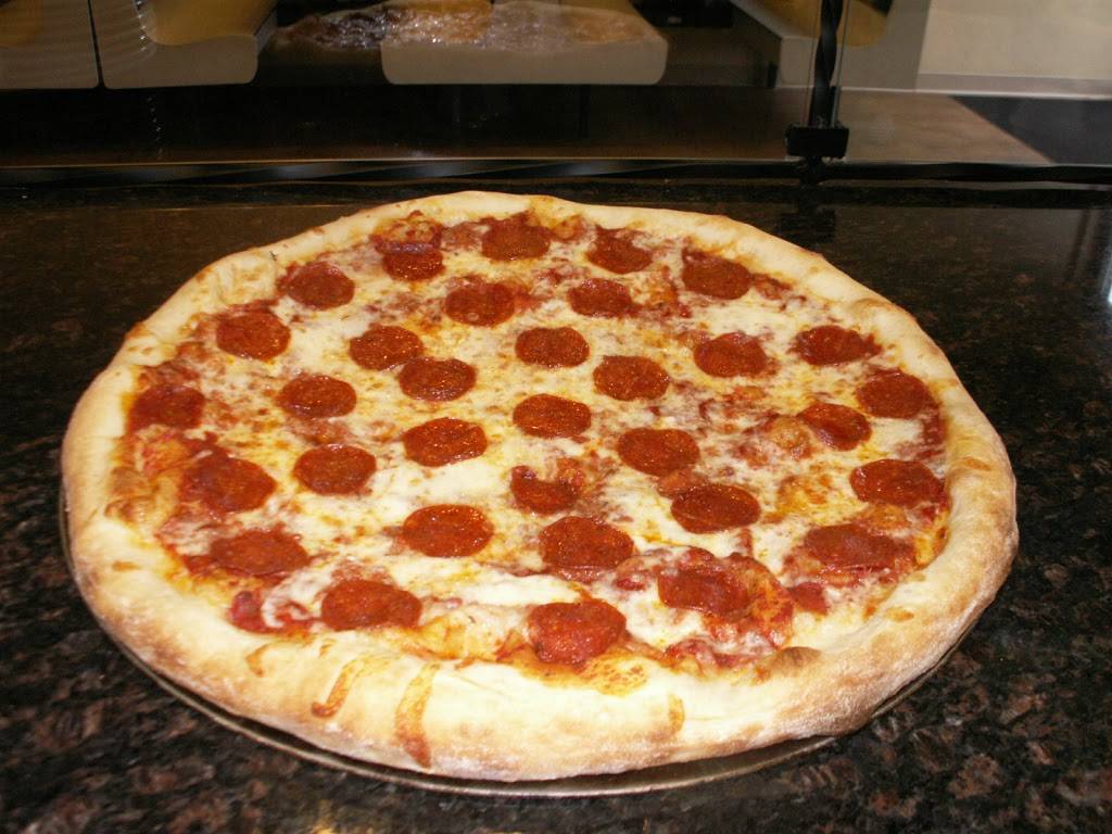 Sgambatis New York Pizza | restaurant | 1700 Sand Acres Dr, De Pere, WI 54115, USA | 9209837492 OR +1 920-983-7492