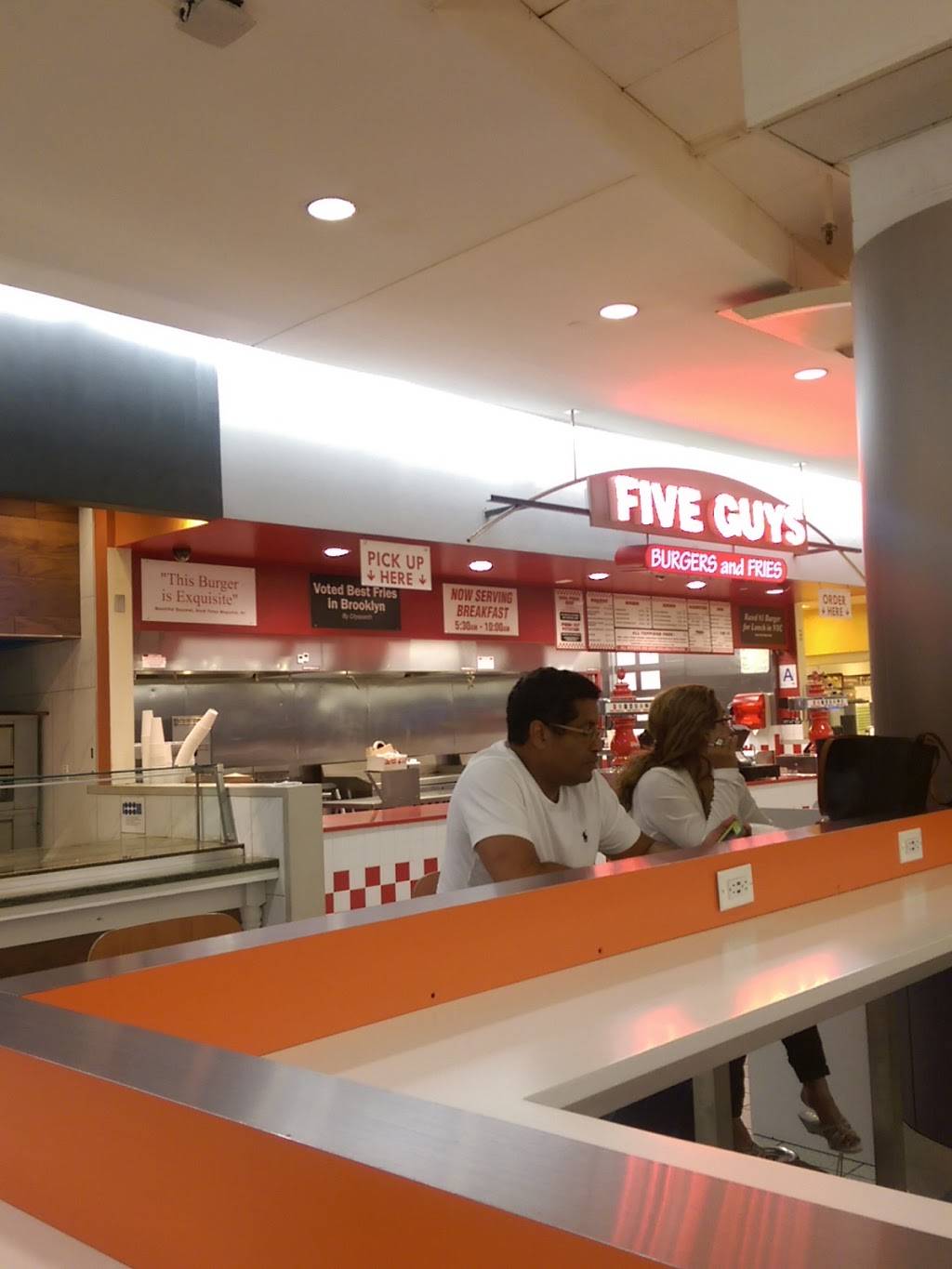 Five Guys | meal takeaway | Ditmars Blvd And, 94th St, Flushing, NY 11369, USA | 7185050565 OR +1 718-505-0565