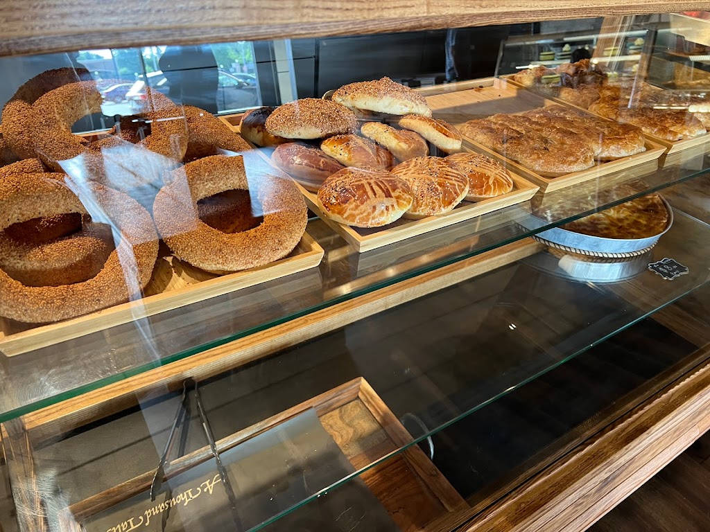 A Thousand Tales | cafe | 2340 Elmhurst Rd, Mt Prospect, IL 60056, USA | 8472584243 OR +1 847-258-4243