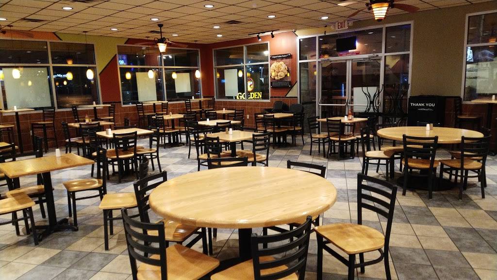 Golden Chick | meal takeaway | 3071 W Northwest Hwy, Dallas, TX 75220, USA | 4696201350 OR +1 469-620-1350