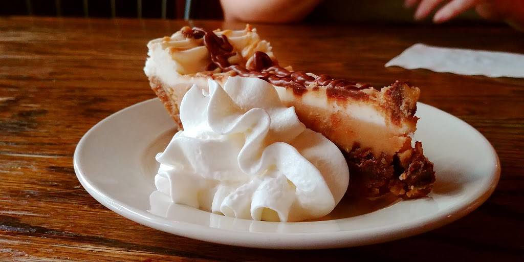 McClearys Pub | restaurant | 130 W Front St, Marietta, PA 17547, USA | 7174262225 OR +1 717-426-2225