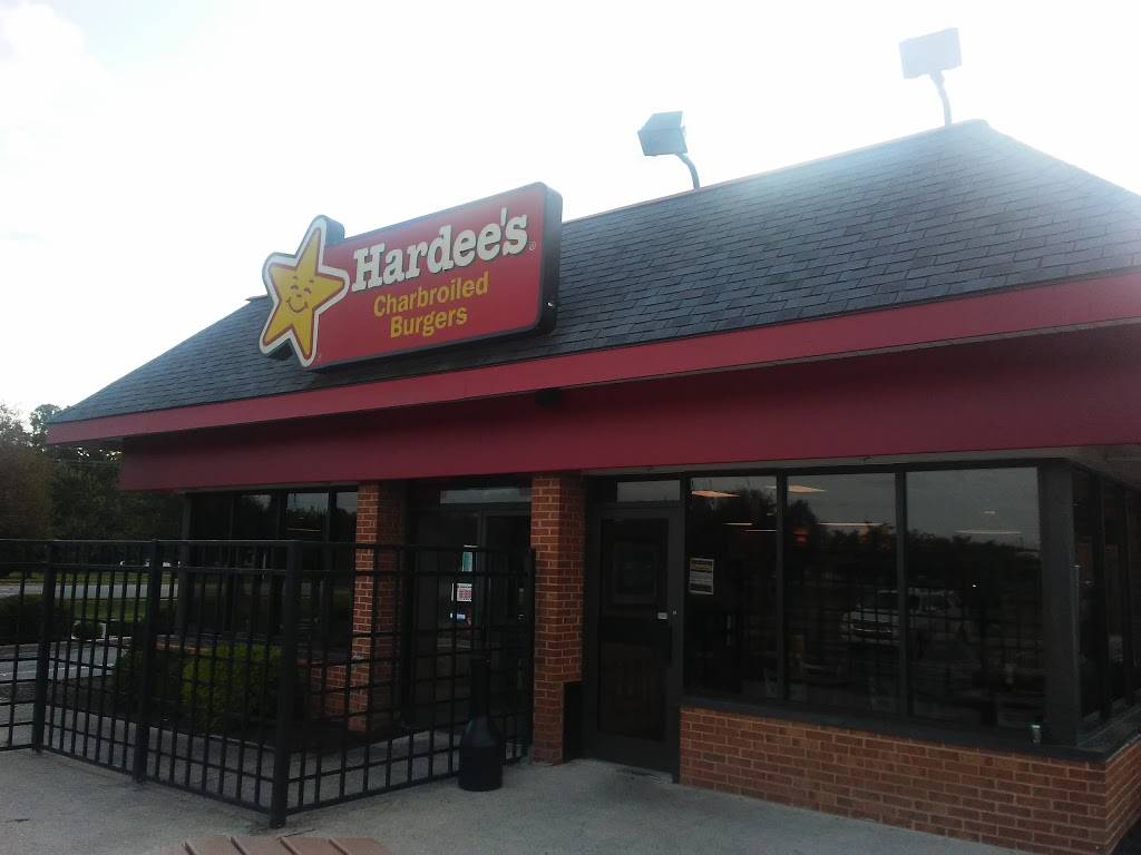 Hardees | restaurant | 50 Greentree Dr, Dover, DE 19904, USA | 3026748335 OR +1 302-674-8335