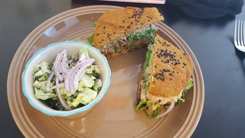 Try It Raw | restaurant | 213 E Maple Rd, Birmingham, MI 48009, USA | 2485936994 OR +1 248-593-6994