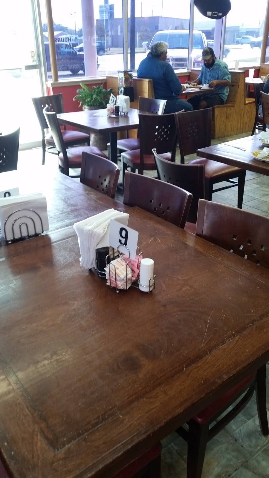 Dona Tere | restaurant | 2005 N Brazosport Blvd, Freeport, TX 77541, USA | 9792394333 OR +1 979-239-4333