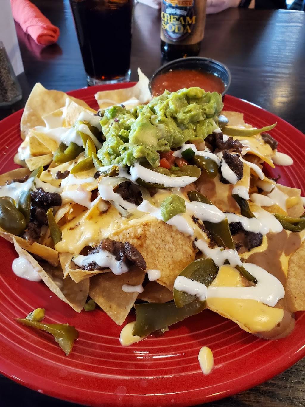 Strap Tank Brewery | restaurant | 3661 N Outlet Pkwy, Lehi, UT 84043, USA | 3853528194 OR +1 385-352-8194