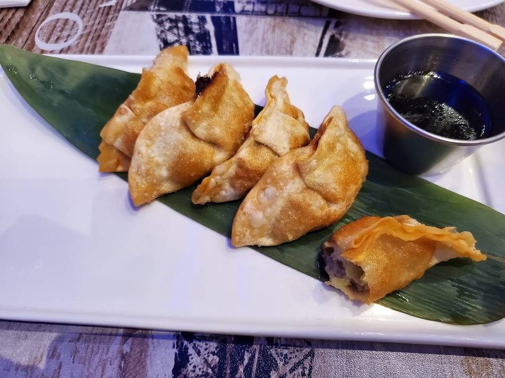 Wild Ginger | restaurant | 1115 Cornerstone Blvd, Daytona Beach, FL 32117, USA | 3862815587 OR +1 386-281-5587