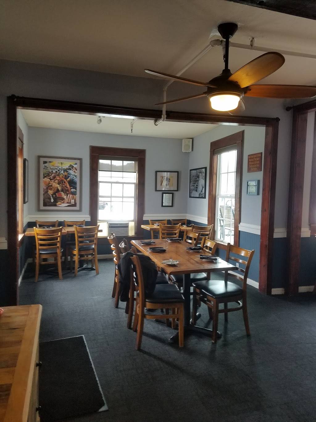 Sailor jacks | restaurant | 1st St, Benicia, CA 94510, USA | 7077468500 OR +1 707-746-8500