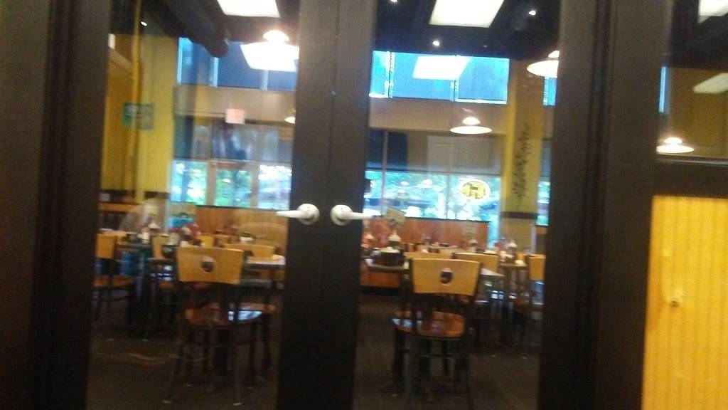 Eggs Up Grill | restaurant | 2664 N Hwy 17, Mt Pleasant, SC 29466, USA | 8433883654 OR +1 843-388-3654