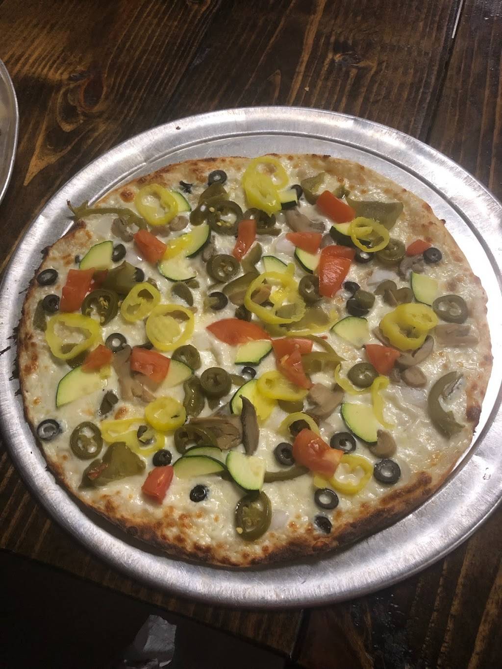 Mad Pies Pizzeria | restaurant | 1731 Decatur Hwy, Coalburg, AL 35068, USA | 2052859220 OR +1 205-285-9220