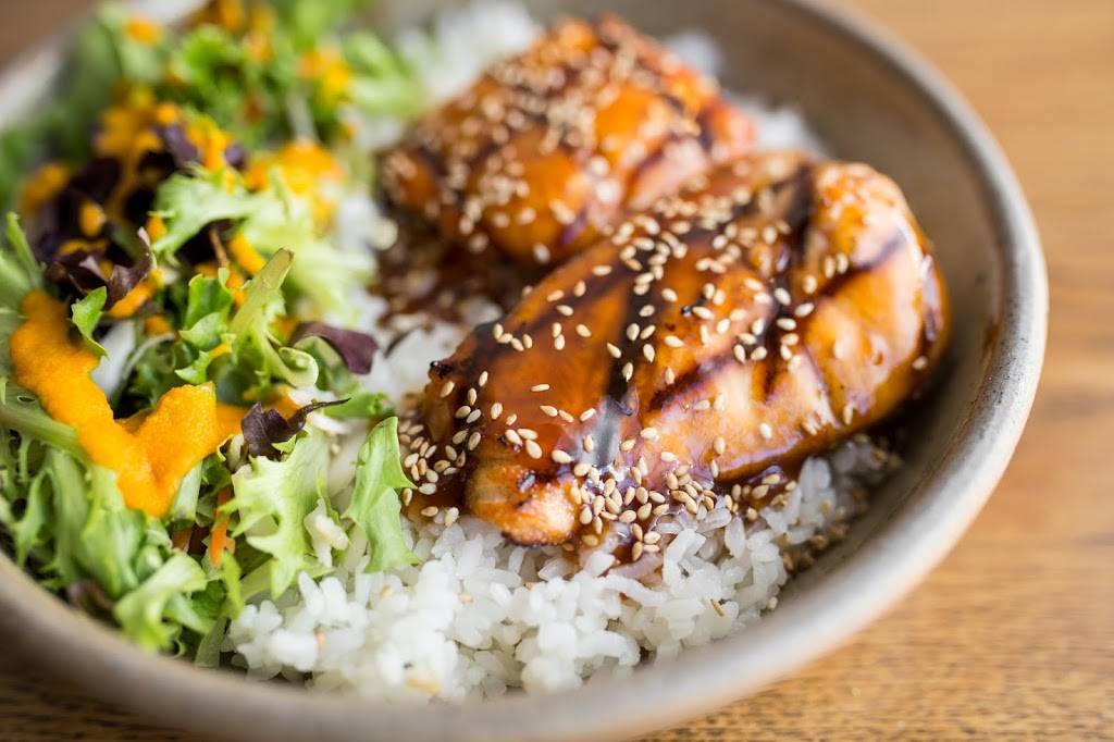 Glaze Teriyaki | meal takeaway | 3112 N Broadway, Chicago, IL 60657, USA | 7736973580 OR +1 773-697-3580