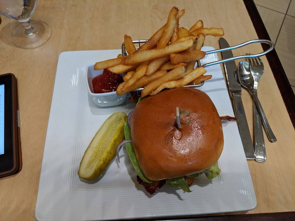 Harvest Bistro | restaurant | 14100 Bonnet Creek Resort Ln, Orlando, FL 32821, USA | 4075973600 OR +1 407-597-3600