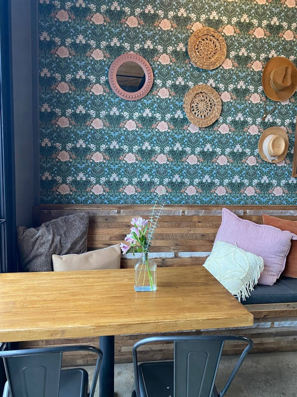 Watkins Branch Bourbon and Brasserie | restaurant | 2708 Culver Rd, Mountain Brook, AL 35223, USA | 2055934403 OR +1 205-593-4403