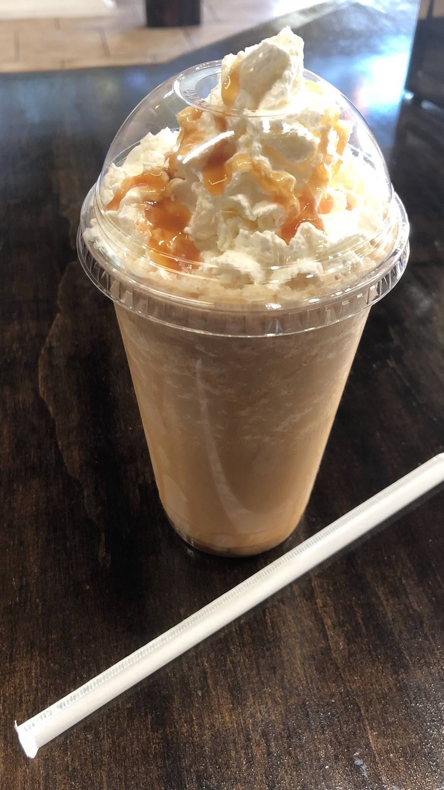 Tower Blendz | night club | 802 E Olive Ave, Fresno, CA 93728, USA | 5596339895 OR +1 559-633-9895