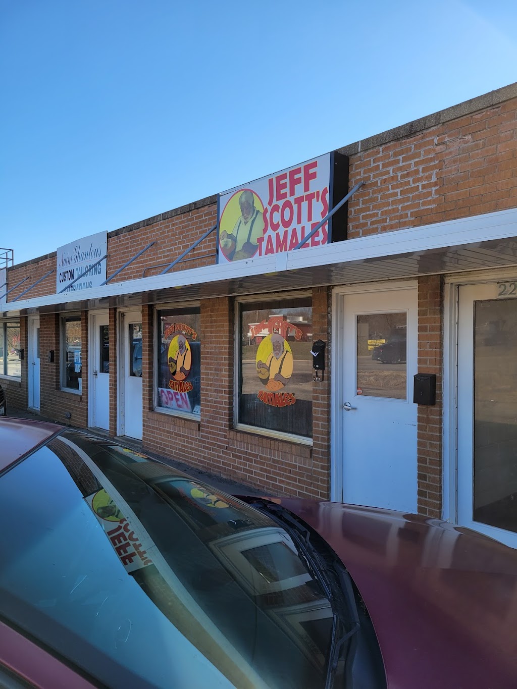 JEFF SCOTTS TAMALES | restaurant | 2246 W Glen Ave, Peoria, IL 61614, USA | 3093260746 OR +1 309-326-0746