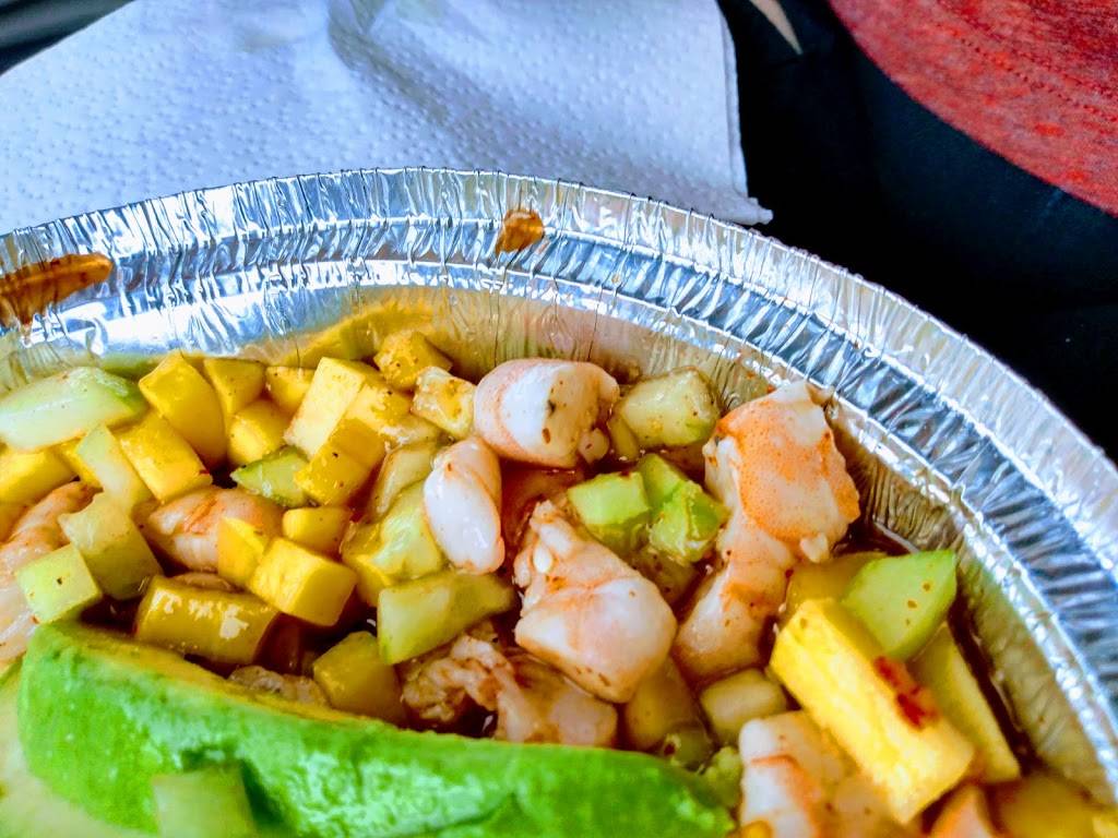 La Barquita Mariscos y Tacos | restaurant | Mission Hills, CA 91345, USA | 8186171130 OR +1 818-617-1130