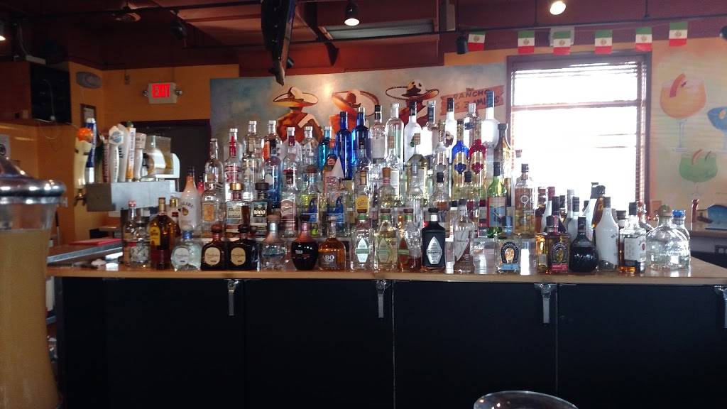 Los Tres Amigos South Cedar | restaurant | 6405 S Cedar St, Lansing, MI 48911, USA | 5173934100 OR +1 517-393-4100